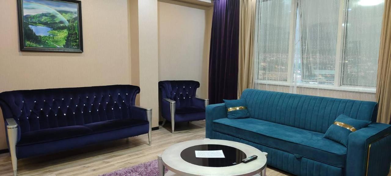 Nurly Tau 2Room Apartments Almaty Exterior photo