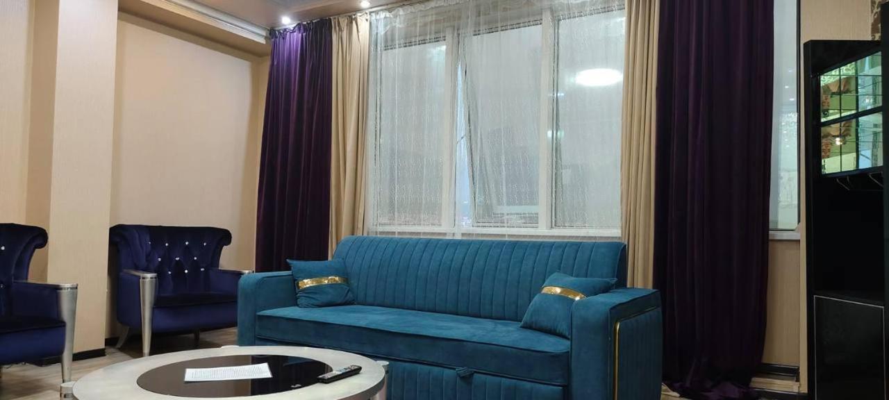 Nurly Tau 2Room Apartments Almaty Exterior photo
