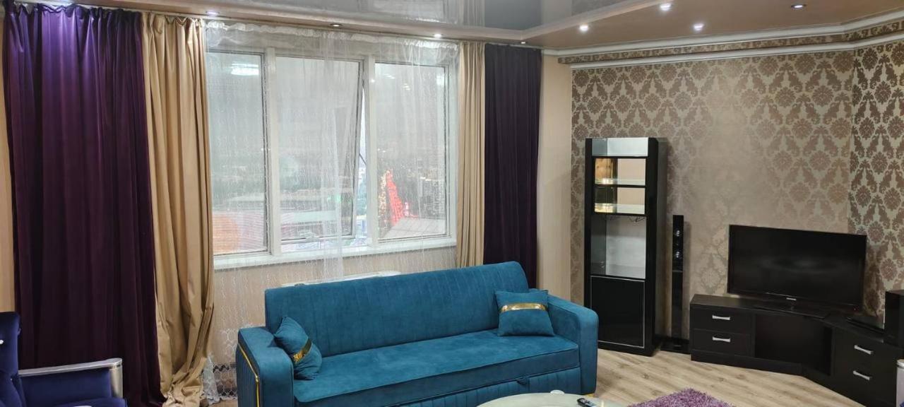 Nurly Tau 2Room Apartments Almaty Exterior photo